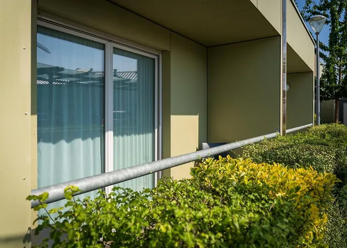 Libera Colombelles فندق كان