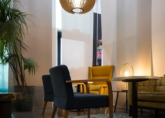 Hotell Libera Colombelles Caen